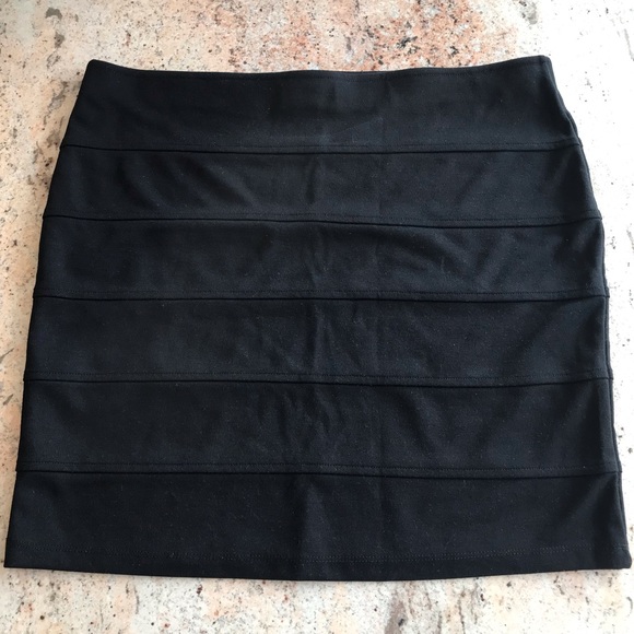 Forever 21 Dresses & Skirts - Forever 21 Black Bandage Skirt
